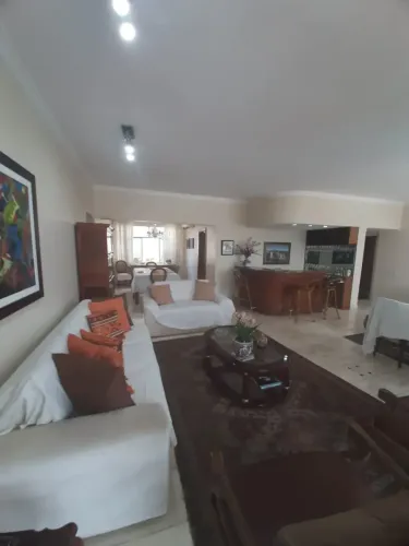 Antônia Imóveis vende Ed vinã del mar