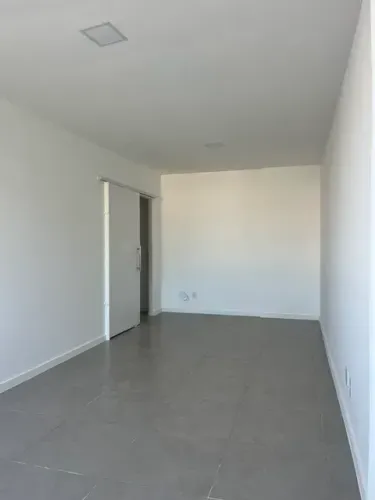 Locação de sala comercial na Barra da Tijuca, Rj