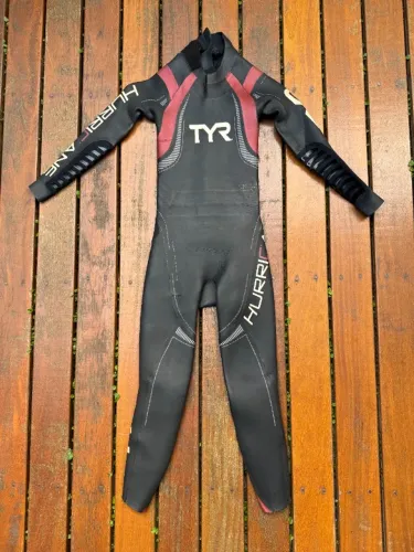 Wetsuit Triathlon TYR Hurricane Cat 3 - Usado 4x