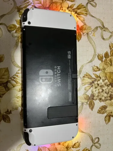 Switch Lite Destravado + 11 Jogos | Troco por PC (analógico com drift, sem carregador)