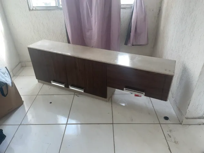 Armário de cozinha completo