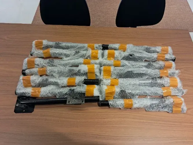 Suporte De Ferro 40cm Pra Câmera De Segurança Prolongador