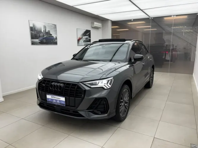 Audi Q3 Perf. Black 2.0 TFSI Tiptr. Quattro 2023