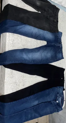 4 Calças por apenas 40 reais
