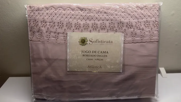 Jogo de Cama Casal Atlântica Sofisticata Rosa Suave com Renda - Novo