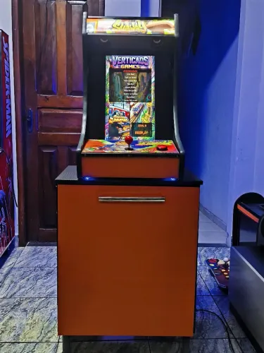 Máquina subway surf vertical 19 polegadas 