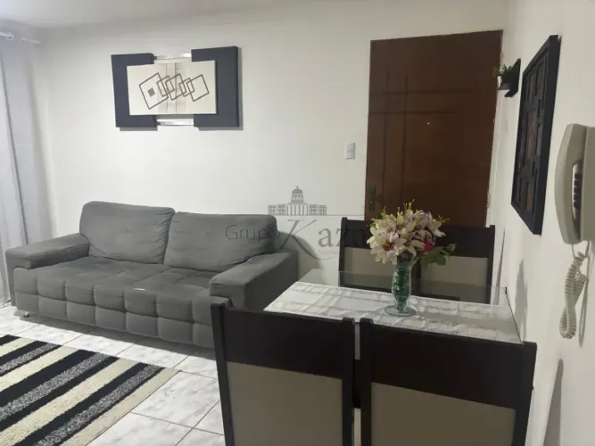 Apartamento - Condomínio Primavera - Bosque dos Eucaliptos - 2 Dormitórios - 49m².