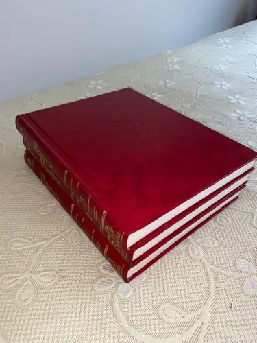 Livro Barsa unidade para decoração 