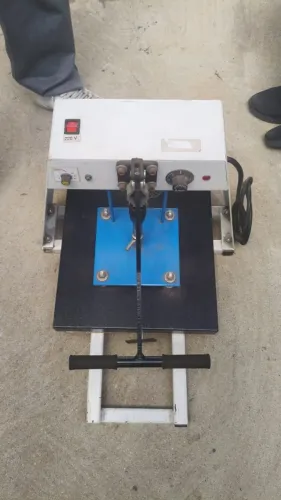 Máquina de estampar