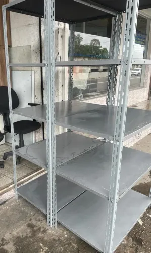 Estante de aço reforçada nova