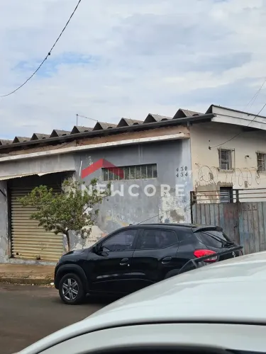 Casa de Vila em Rua Augusto Ferreira - Vila Santa Luzia - Bauru/SP