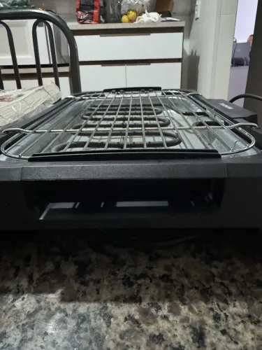 Churrasqueira Elétrica 1800w 8 Níveis Portátil De Mesa