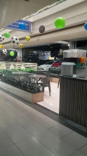 Lanchonete em shopping