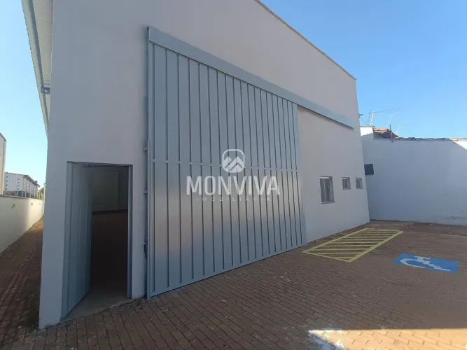 Galpão para alugar, 330 m² por R$ 10.000/mês - Plano Diretor Norte - Palmas/TO