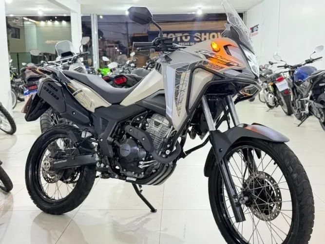 HONDA XRE 300 SAHARA ADV 2024