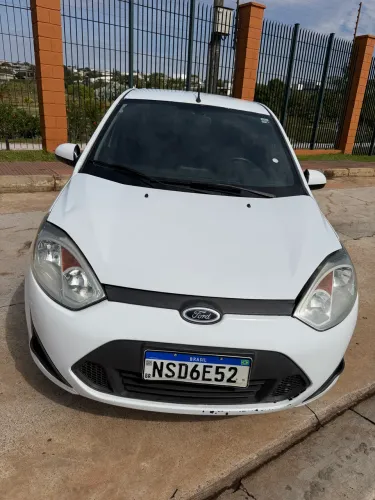 Ford Fiesta Sedan 1.6 16V Flex Mec. 2014