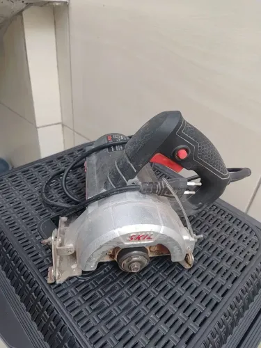 Serra mármore Skil 1200w 