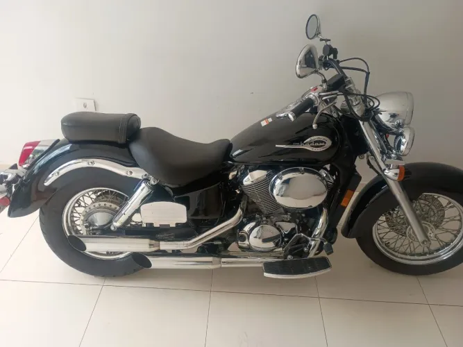 Vende-se Shadow América 750