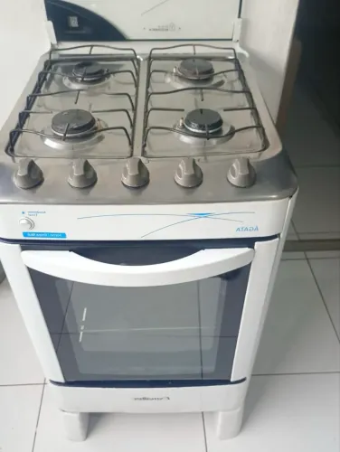 Fogão seminovo