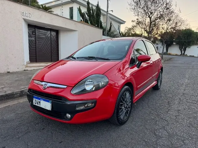 Fiat Punto Sporting Dualogic 1.8 Flex 16V 5P 2014