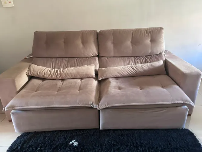 Vendo sofá retrátil 4 lugares de alta qualidade!