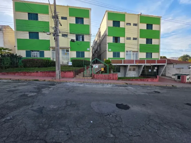 Excelente apartamento de 53m² á venda no Jardim dos Estados em Poços de Caldas MG.