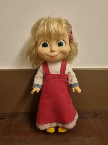 Boneca Mascha da Estrela 