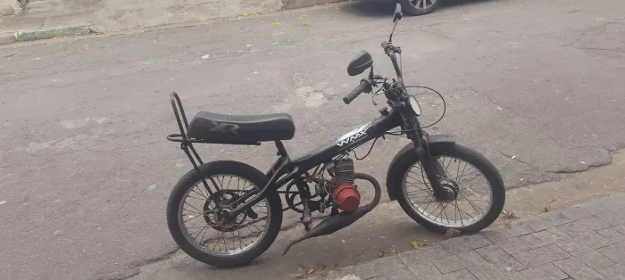 Vendo ou troco mobilete 75c fancionado certinho