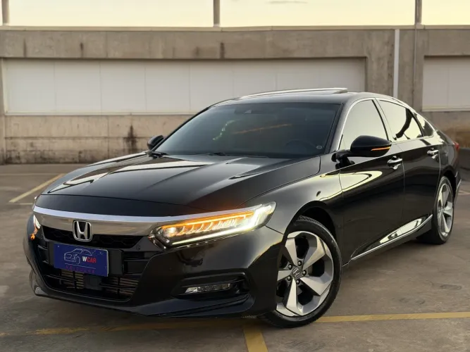 Honda Accord Sedan Touring 2.0 TB 16V Aut. 2020