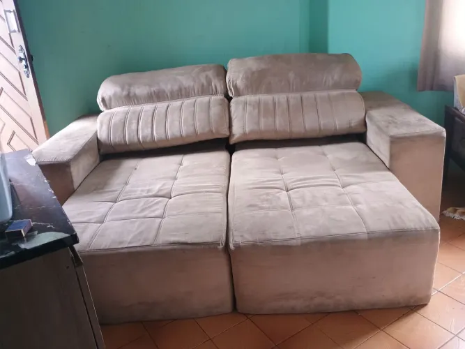 Sofá retrátil