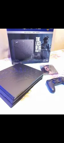 PS4 Pro The Last of Us Part II Limited Edition 1TB