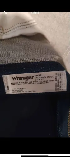 Calça Wrangler masculina importada