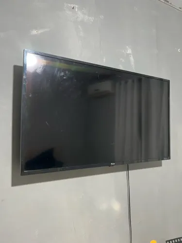 SMART TV PHILCO 42 POLEGADAS