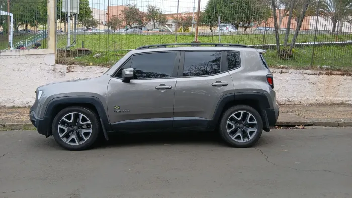 Jeep Renegade Longitude 1.8 4X2 Flex 16V Aut. 2019