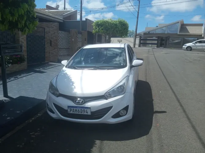 Hyundai HB20S Premium 1.6 Flex 16V Aut. 4P 2015