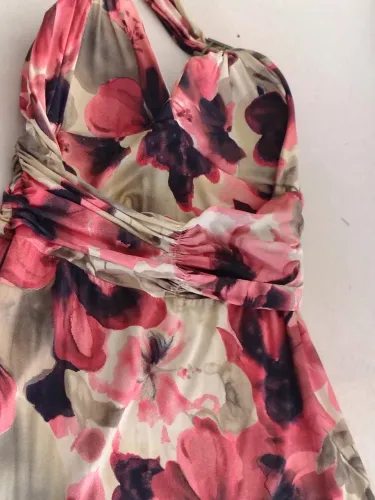 Vestido curto de verão 