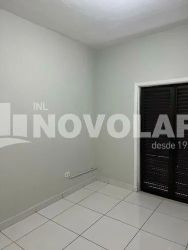 Sobrado com 2 dormitórios à Venda e Salão Comercial na Parada Inglesa