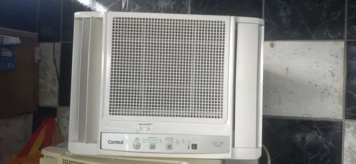 Ar janela 7500