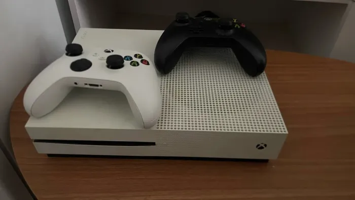 X box one S