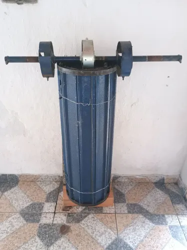 Porta de enrolar usada em excelente estado ótima qualidade 