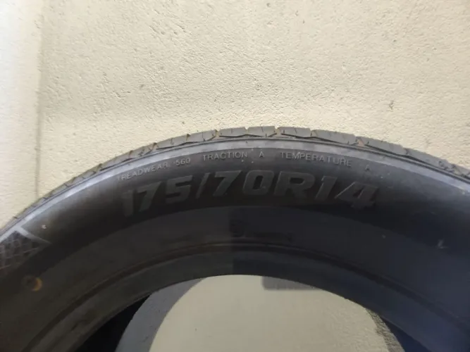 1 pneu 175/70 R14