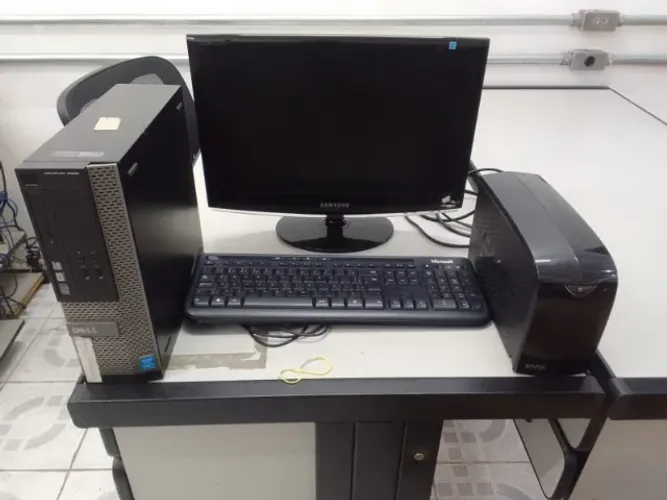 Dell Optiplex 3020 i5 + Monitor Samsung + Teclado