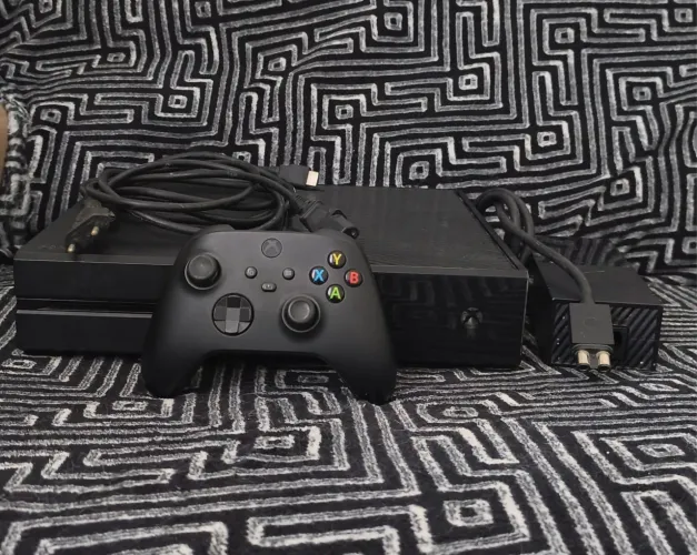 Xbox one fat completo
