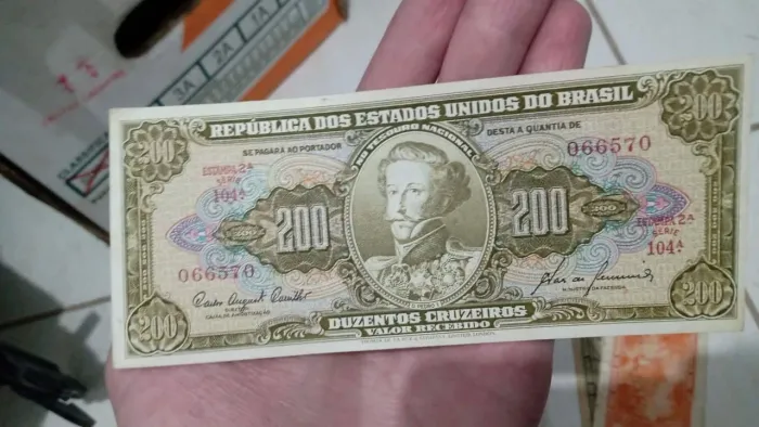 Notas cédulas cruzeiros fe 200 inglesinha 500 1000 cenorinha dinheiro antigo coleção