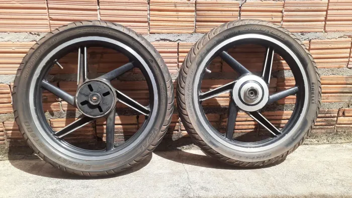 RODA para pneu 100/90-18 (sem câmera)