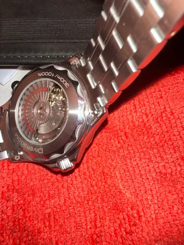 Relógio omega seamaster 300 Pra troca em celular de qualidade