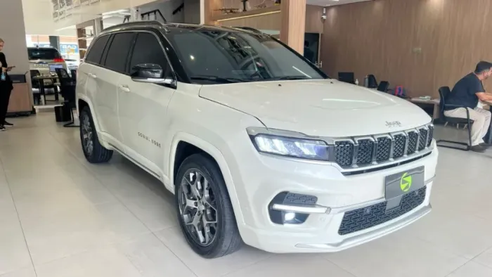 Jeep Commander Overland T270 1.3 TB Flex AUT 2023
