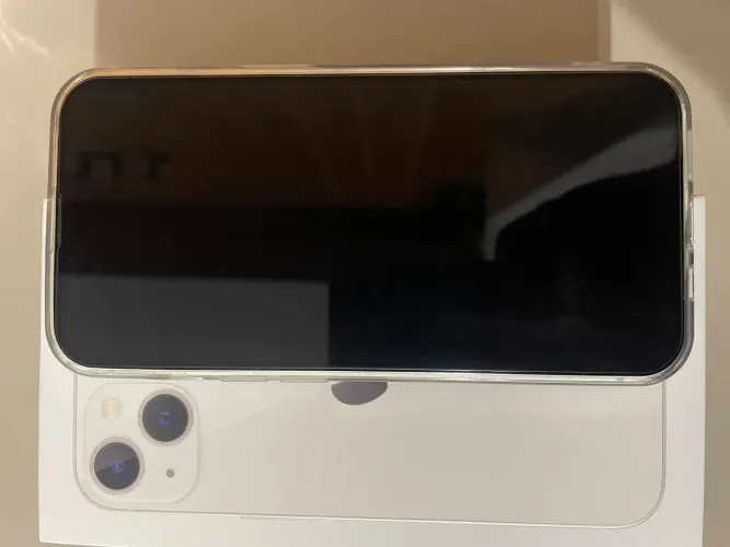 ? iPhone 13 128GB ? R$ 2.700 ?