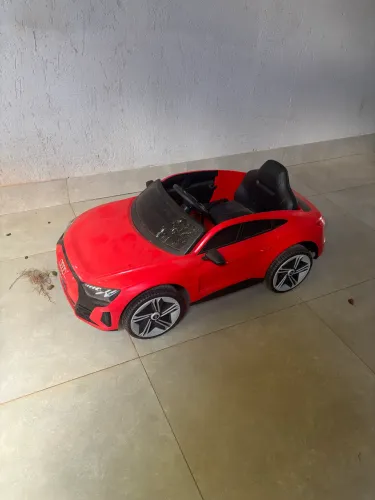 Carrinho Elétrico