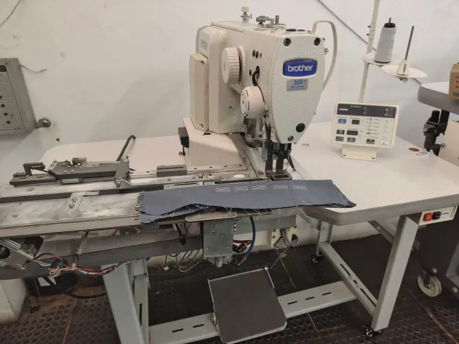 Máquina de pregar velcro